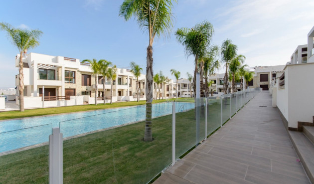 Nowy budynek - Bungalow - Torrevieja - Los Balcones