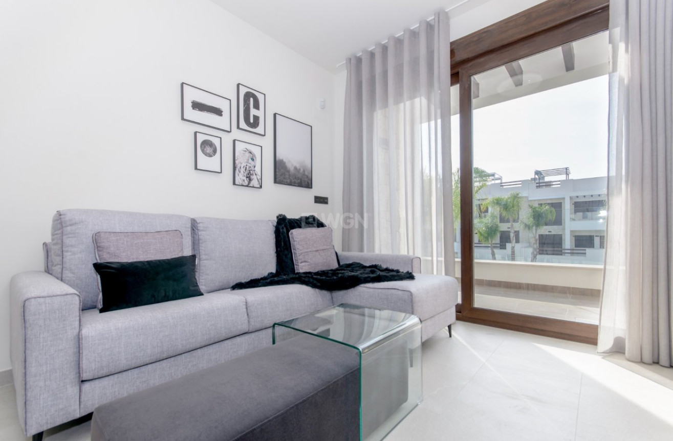 Nowy budynek - Bungalow - Torrevieja - Los Balcones