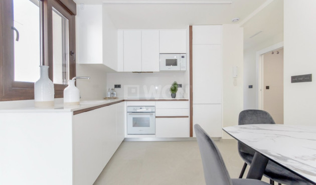 Nowy budynek - Bungalow - Torrevieja - Los Balcones