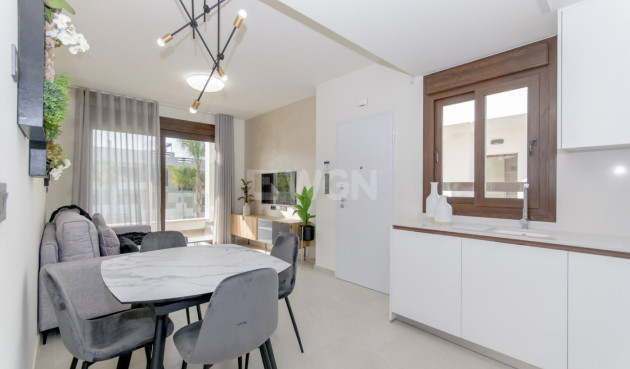 Nowy budynek - Bungalow - Torrevieja - Los Balcones