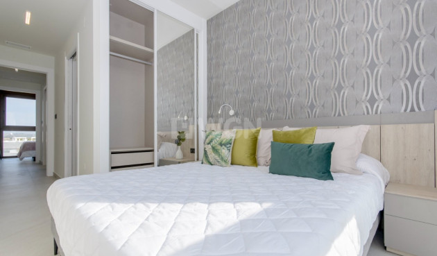 Nowy budynek - Bungalow - Torrevieja - Los Balcones