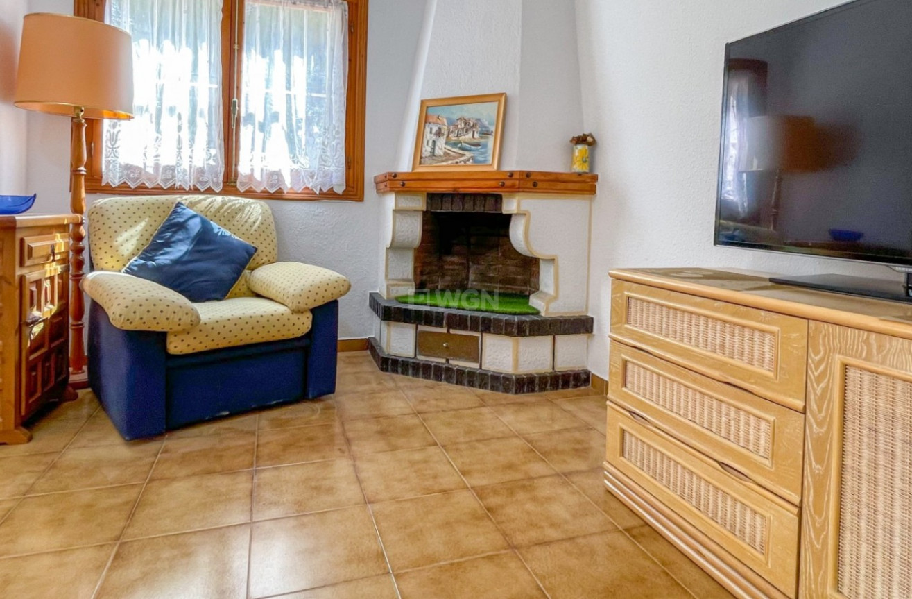 Odsprzedaż - Kamienica - Orihuela Costa - Costa Blanca