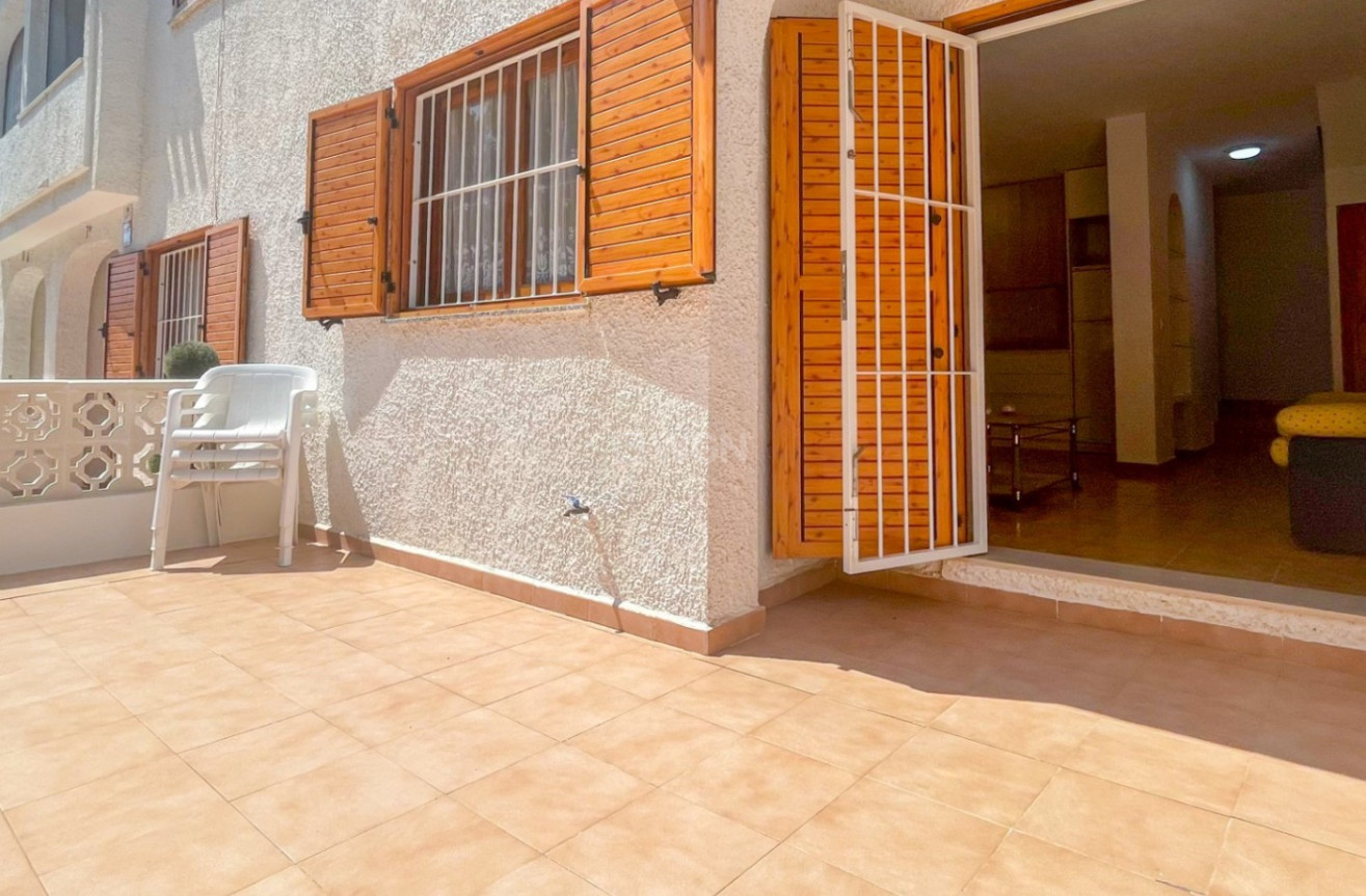 Odsprzedaż - Kamienica - Orihuela Costa - Costa Blanca