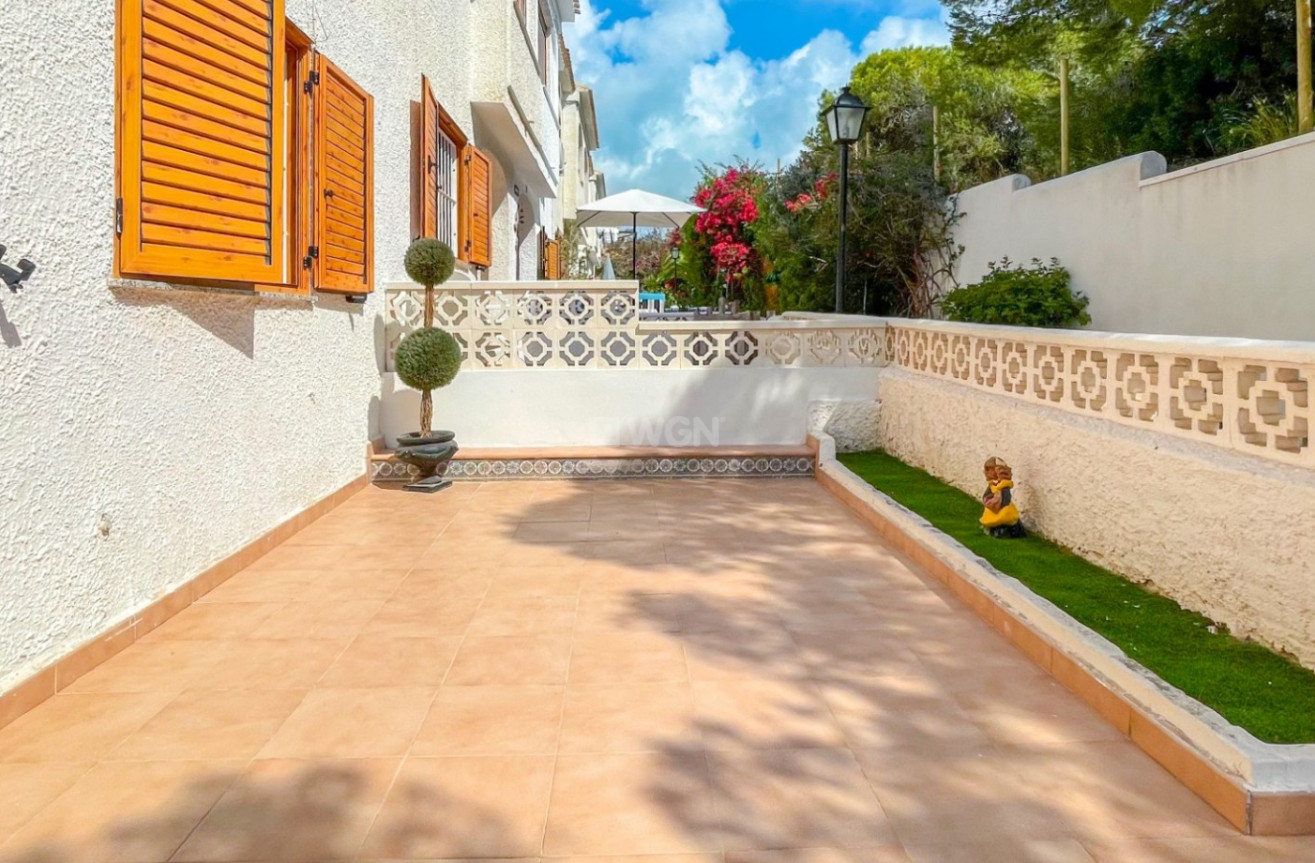 Odsprzedaż - Kamienica - Orihuela Costa - Costa Blanca