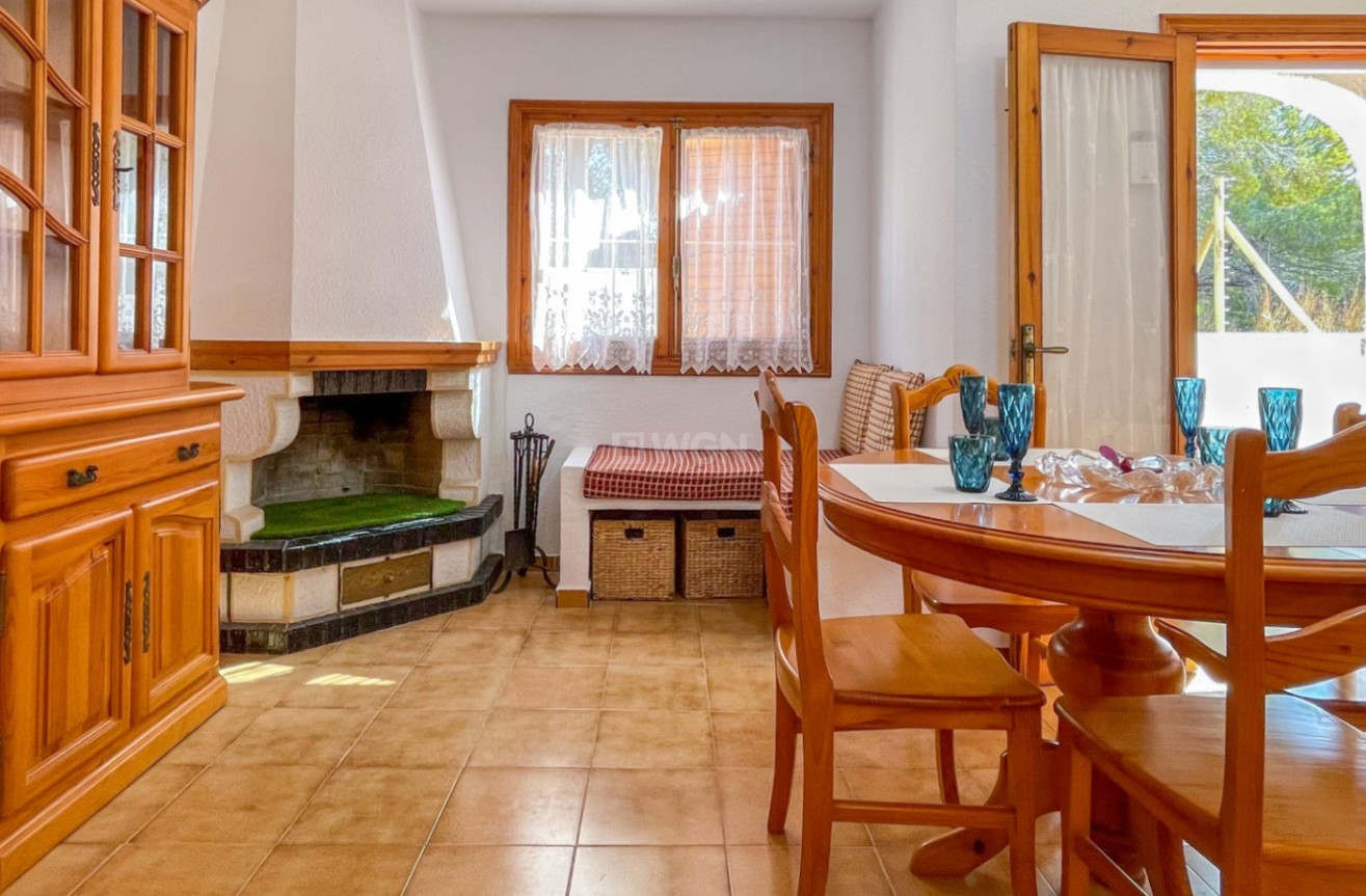 Odsprzedaż - Kamienica - Orihuela Costa - Costa Blanca
