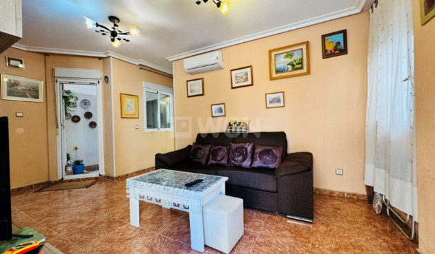 Odsprzedaż - Mieszkanie w bloku - La Mata - Costa Blanca