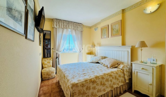 Odsprzedaż - Mieszkanie w bloku - Torrevieja - Costa Blanca