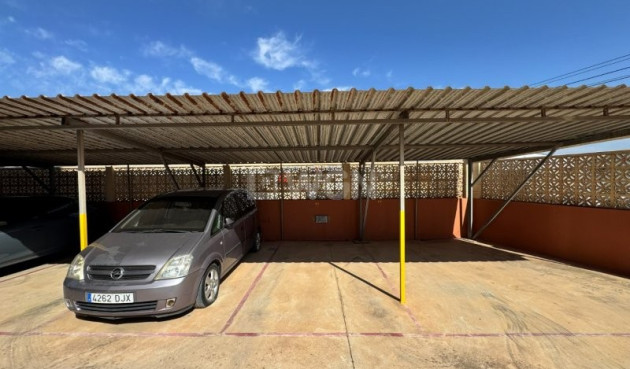 Odsprzedaż - Mieszkanie w bloku - Torrevieja - Costa Blanca