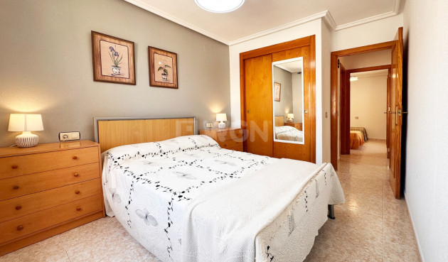 Odsprzedaż - Bungalow - Torrevieja - Costa Blanca