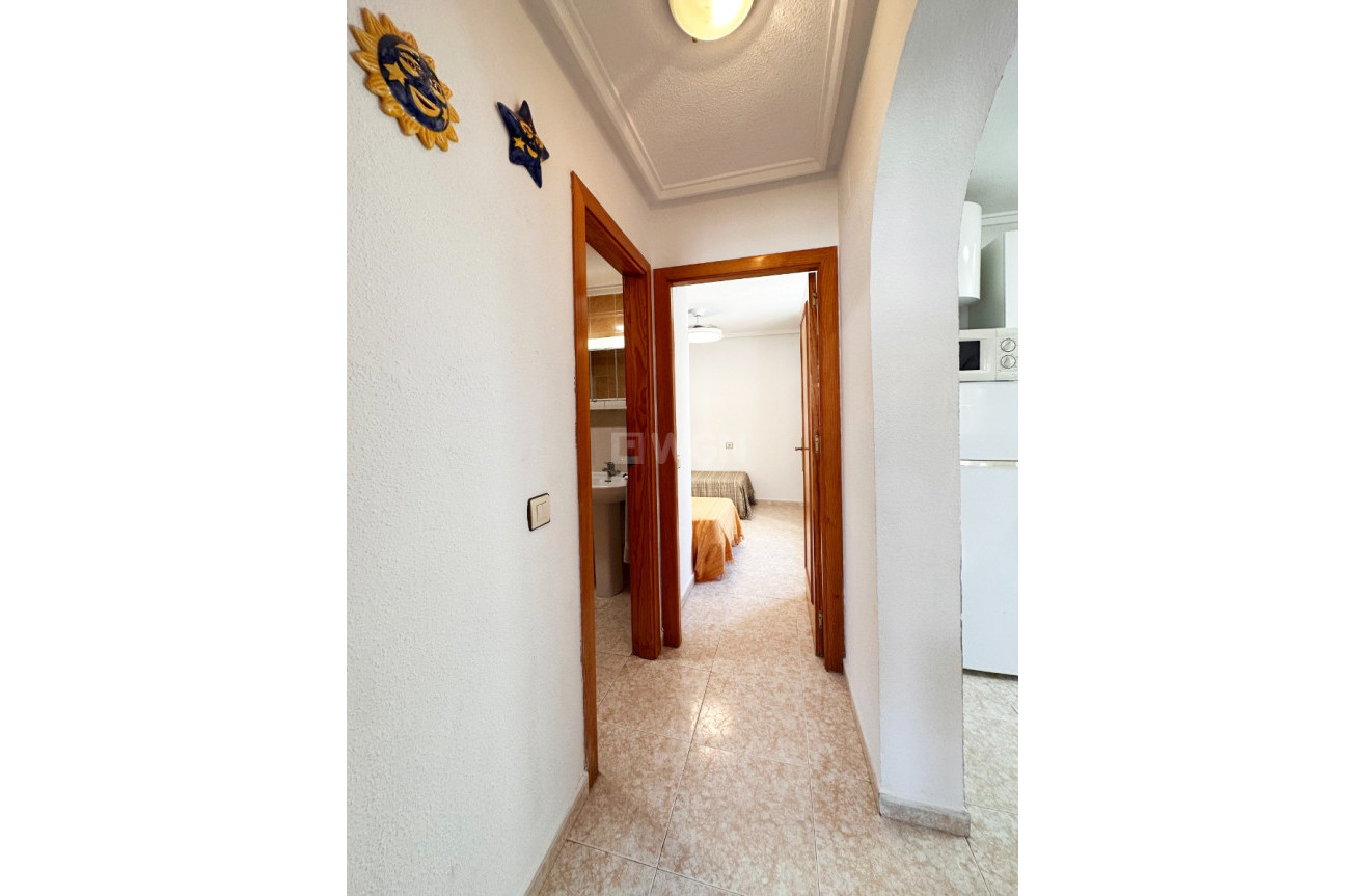 Odsprzedaż - Bungalow - Torrevieja - Costa Blanca