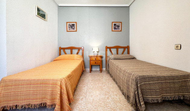 Odsprzedaż - Bungalow - Torrevieja - Costa Blanca