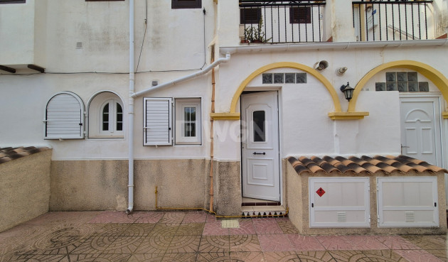 Odsprzedaż - Bungalow - San Miguel de Salinas - Inland