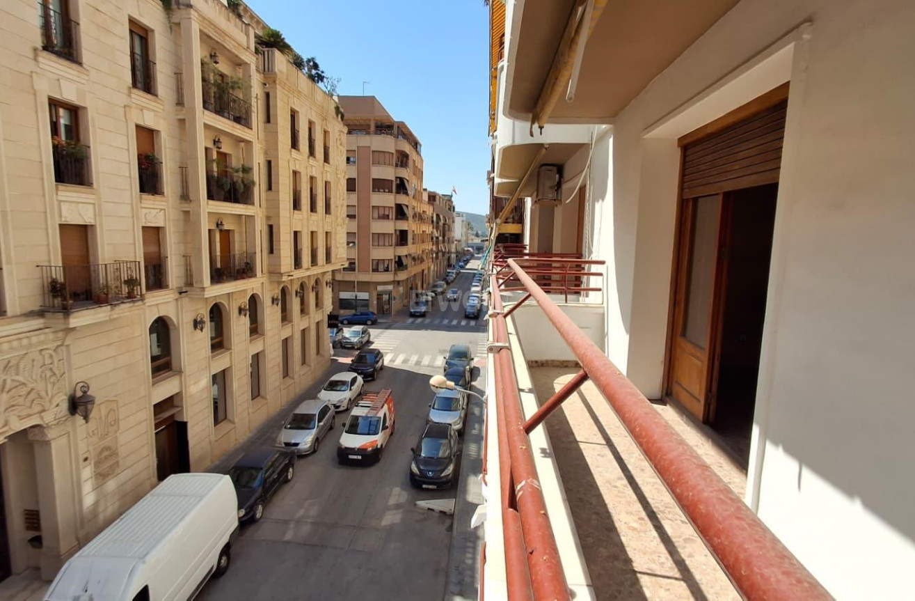 Odsprzedaż - Mieszkanie w bloku - Orihuela - Zona Centro
