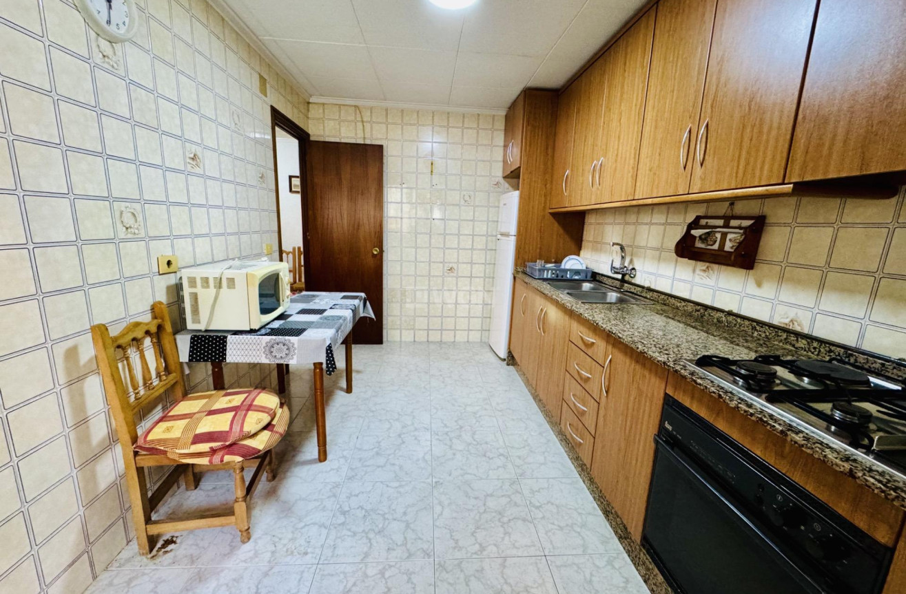 Odsprzedaż - Mieszkanie w bloku - Formentera del Segura - Pueblo 5