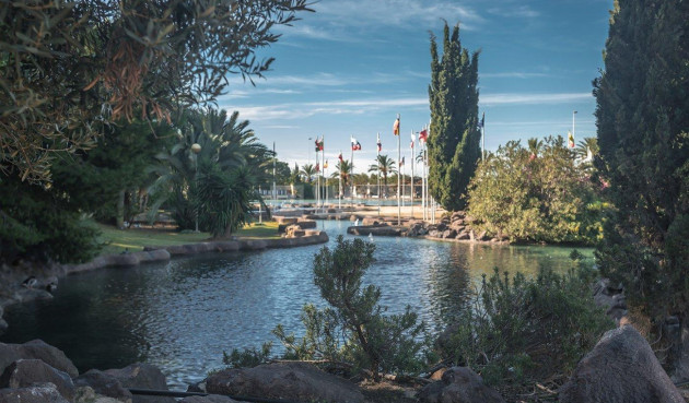 Odsprzedaż - Mieszkanie w bloku - Torrevieja - Parque Las Naciones