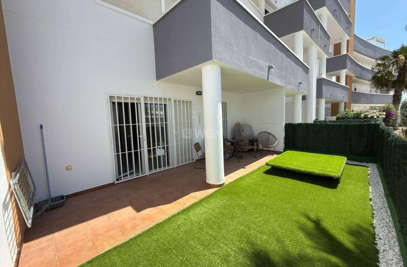 Odsprzedaż - Mieszkanie w bloku - Villamartin - Costa Blanca