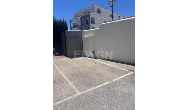 Odsprzedaż - Mieszkanie w bloku - Villamartin - Costa Blanca