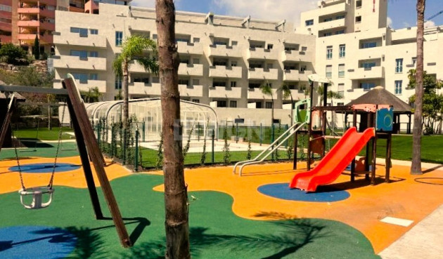 Odsprzedaż - Mieszkanie w bloku - Mijas Costa - Riviera del sol
