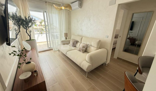 Odsprzedaż - Mieszkanie w bloku - Torrevieja - Costa Blanca
