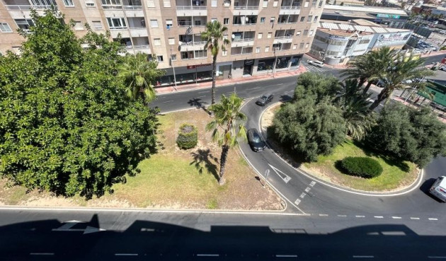 Odsprzedaż - Mieszkanie w bloku - Torrevieja - Costa Blanca