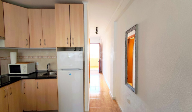 Odsprzedaż - Mieszkanie w bloku - Torrevieja - Costa Blanca