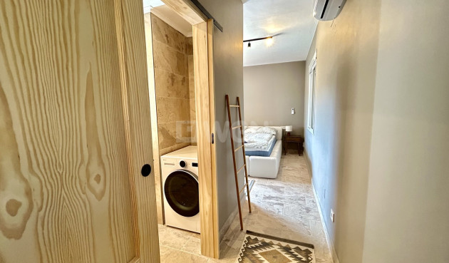Odsprzedaż - Villa - La Zenia - Costa Blanca