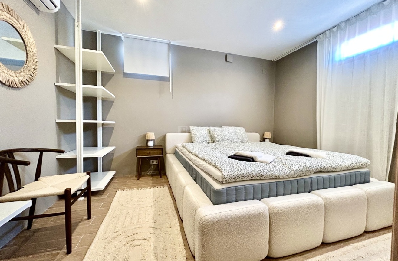 Odsprzedaż - Villa - La Zenia - Costa Blanca