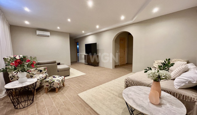 Odsprzedaż - Villa - La Zenia - Costa Blanca