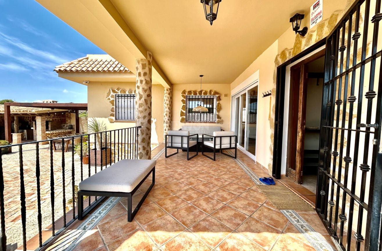 Odsprzedaż - Villa - La Zenia - Costa Blanca