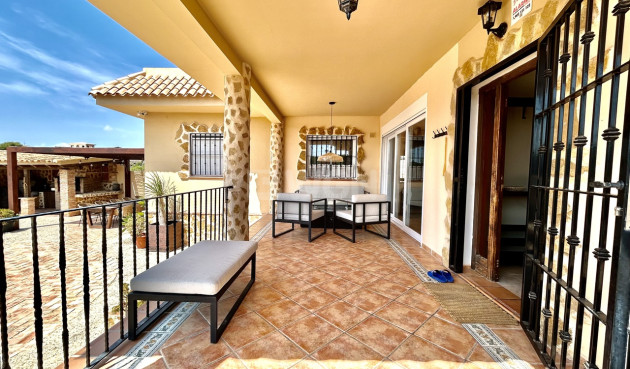 Odsprzedaż - Villa - La Zenia - Costa Blanca