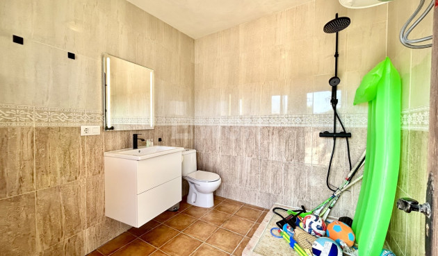 Odsprzedaż - Villa - La Zenia - Costa Blanca