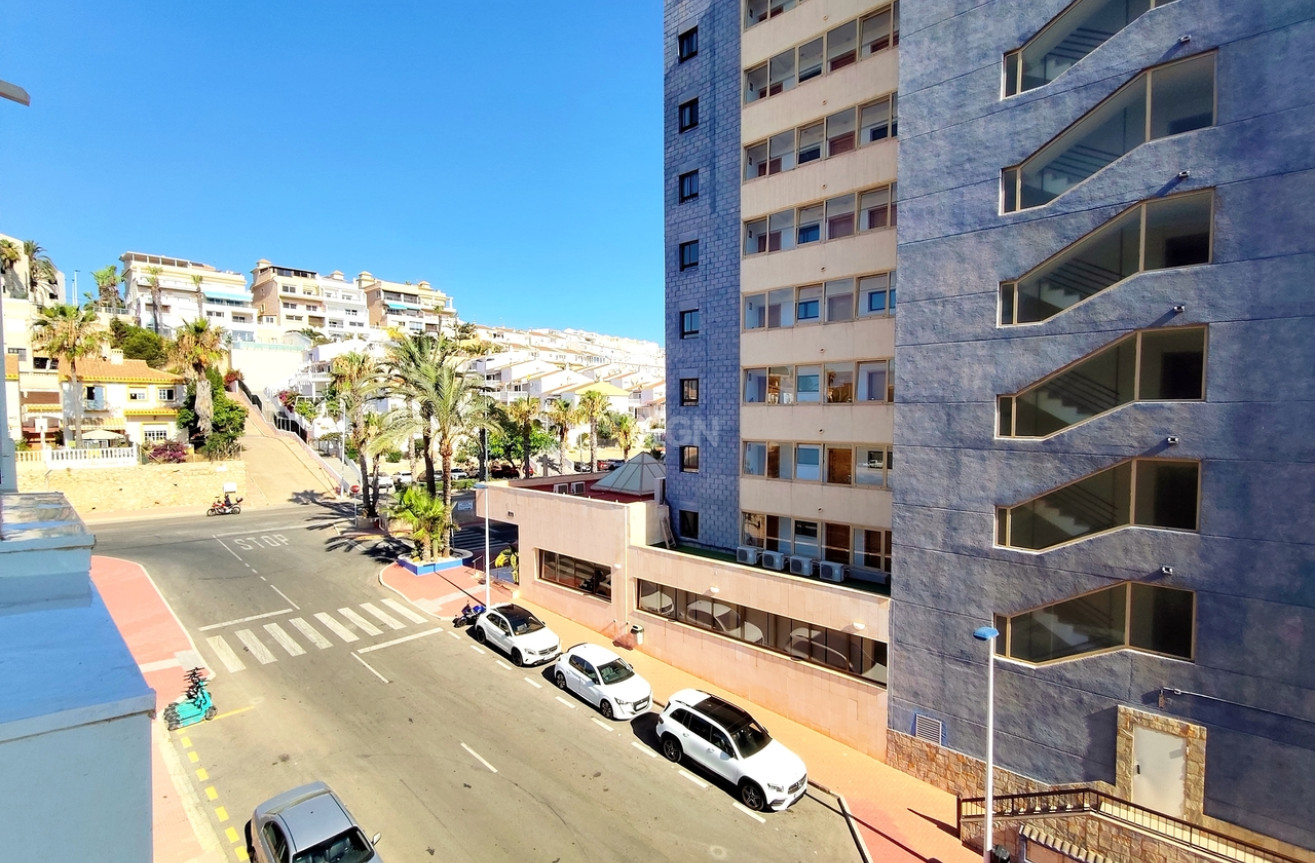 Odsprzedaż - Mieszkanie w bloku - La Mata - Costa Blanca