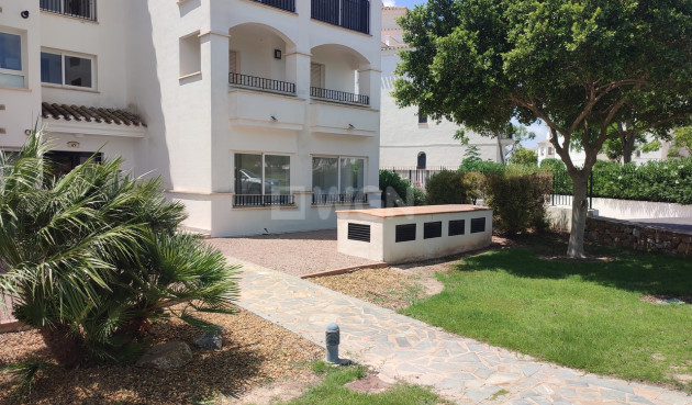 Odsprzedaż - Mieszkanie w bloku - Hacienda Riquelme Golf Resort - Inland