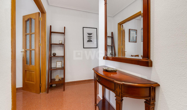 Odsprzedaż - Daszek - Torrevieja - Paseo Maritimo