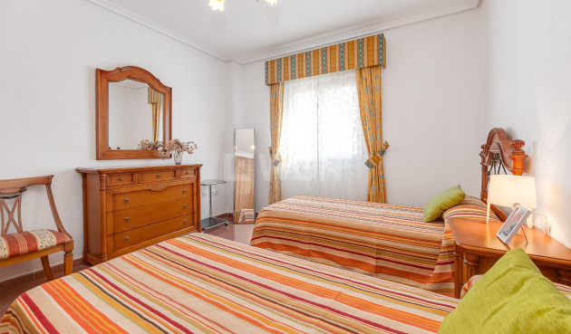 Odsprzedaż - Daszek - Torrevieja - Paseo Maritimo