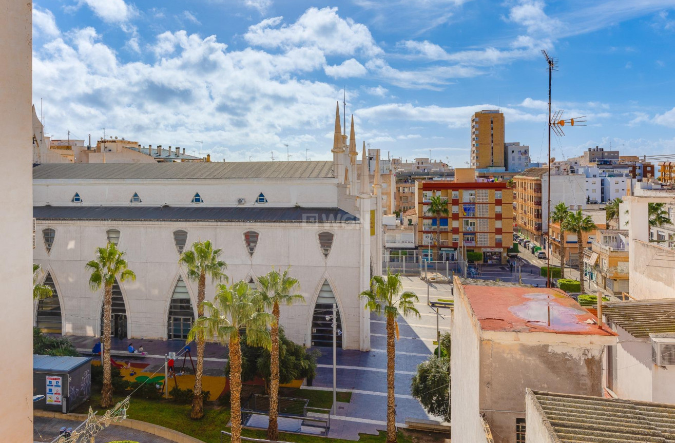 Odsprzedaż - Daszek - Torrevieja - Paseo Maritimo