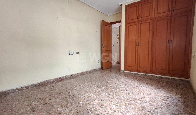 Odsprzedaż - Mieszkanie w bloku - Orihuela - Zona Centro