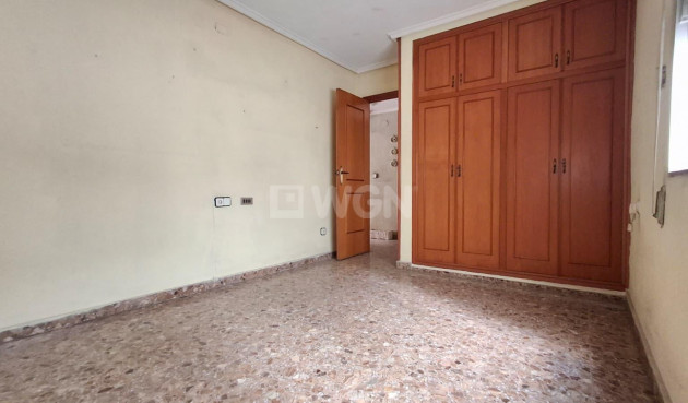 Odsprzedaż - Mieszkanie w bloku - Orihuela - Zona Centro