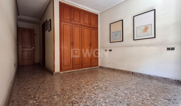 Odsprzedaż - Mieszkanie w bloku - Orihuela - Zona Centro