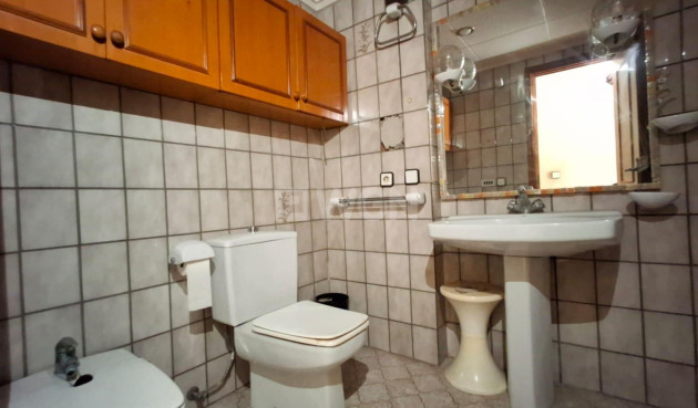Odsprzedaż - Mieszkanie w bloku - Orihuela - Zona Centro