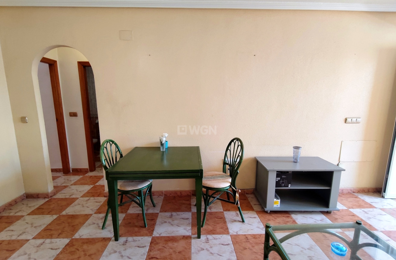 Odsprzedaż - Mieszkanie w bloku - Villamartin - Costa Blanca