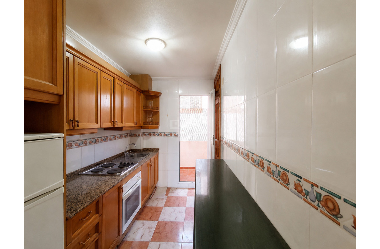 Odsprzedaż - Mieszkanie w bloku - Villamartin - Costa Blanca