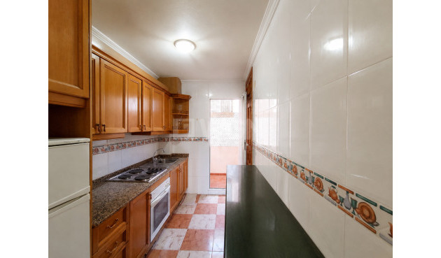 Odsprzedaż - Mieszkanie w bloku - Villamartin - Costa Blanca