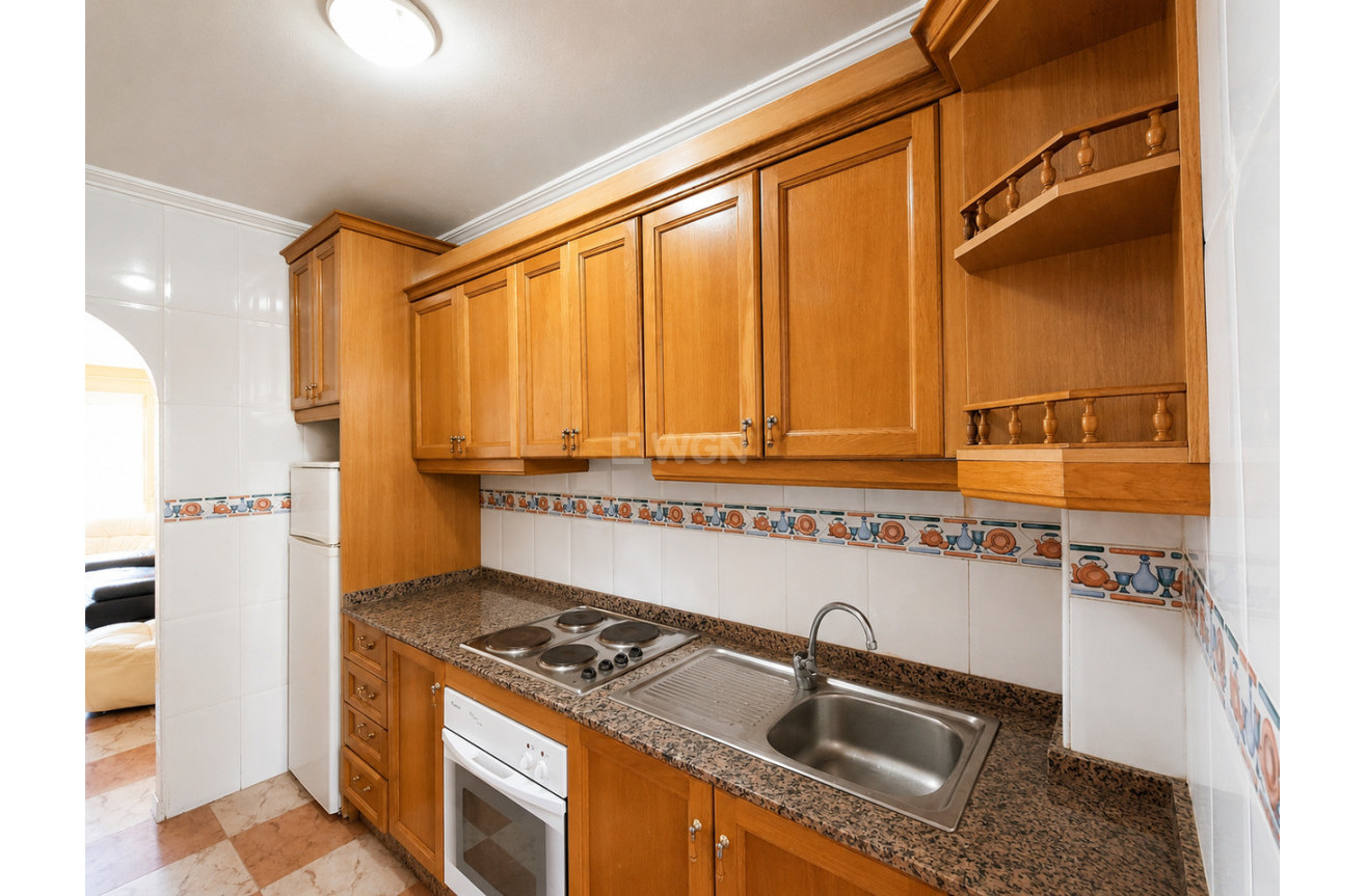 Odsprzedaż - Mieszkanie w bloku - Villamartin - Costa Blanca