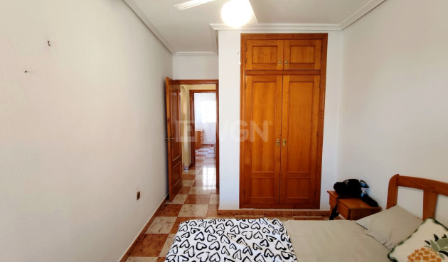 Odsprzedaż - Mieszkanie w bloku - Villamartin - Costa Blanca