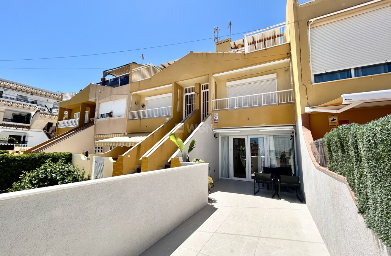 Odsprzedaż - Mieszkanie w bloku - Torrevieja - Costa Blanca
