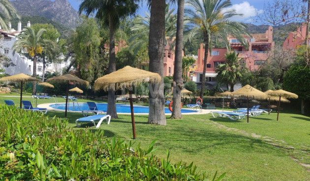 Odsprzedaż - Mieszkanie w bloku - Marbella - xarblanca