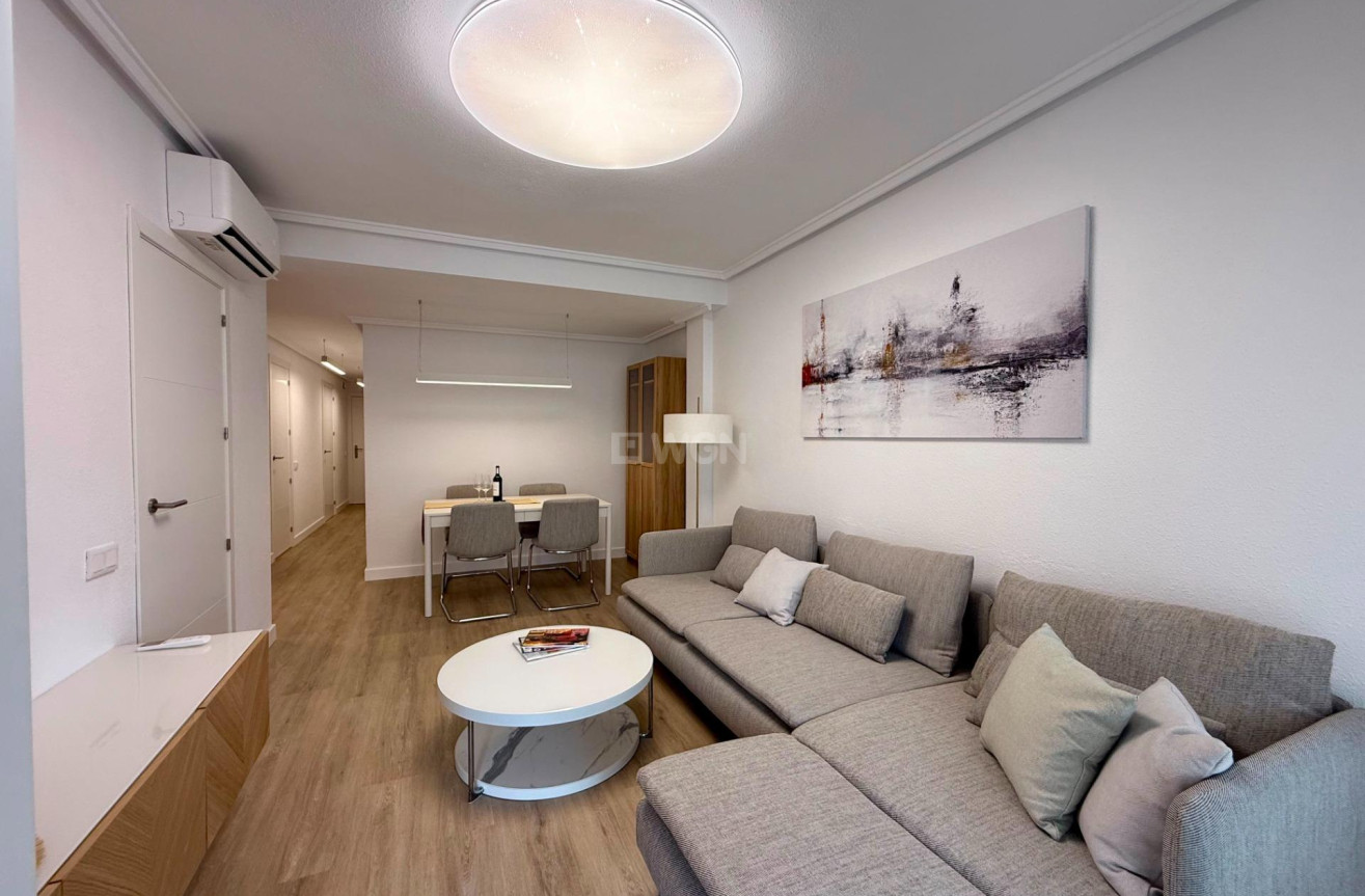 Odsprzedaż - Daszek - Torrevieja - Habaneras
