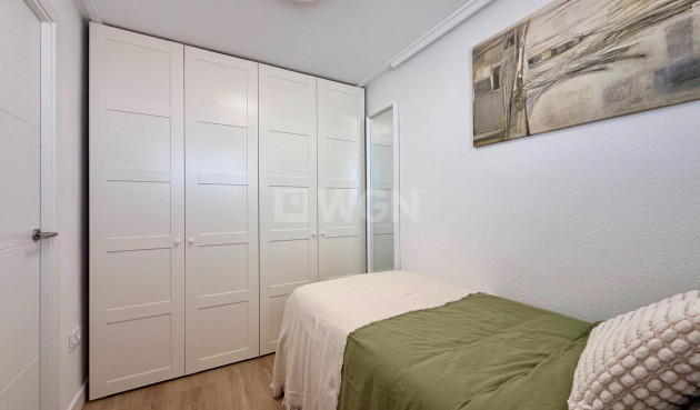 Odsprzedaż - Daszek - Torrevieja - Habaneras