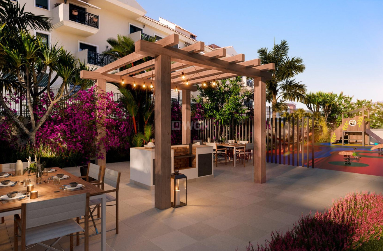 Nowy budynek - Daszek - Estepona - Playa La Rada